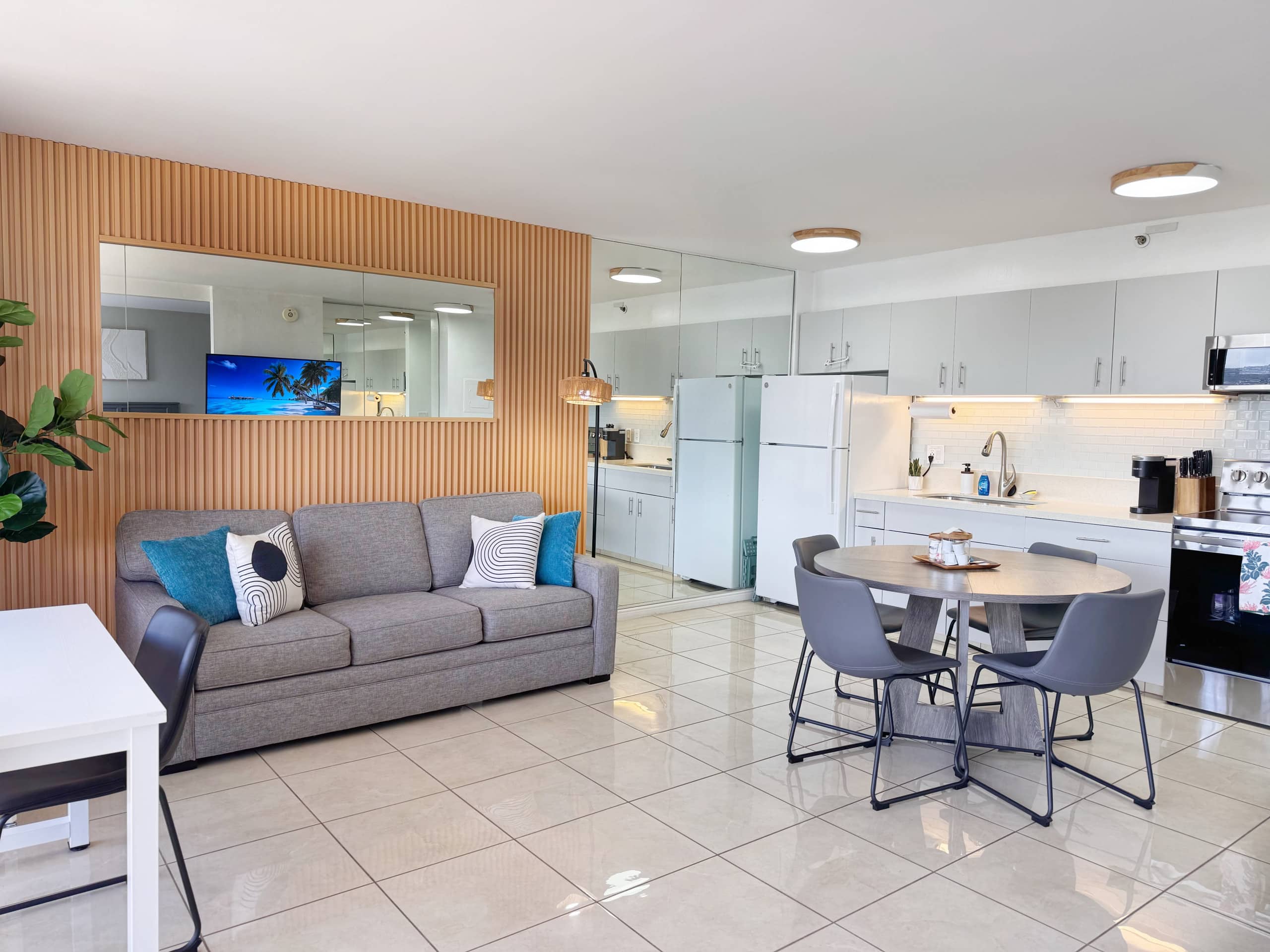 Condo in Honolulu · ★4.89 · 1 bedroom · 3 beds · 1 private bath - Image 50