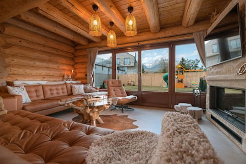 Forest Chalet with Jacuzzi, sauna 4 km Starý Smokovec
