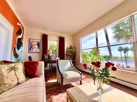 Top performing Airbnb: Beachfront Home - “Con La Marea” in St. Pete Beach
