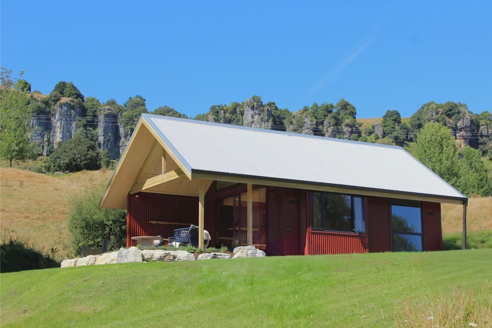 Cascade, a riverside cabin on a Waitomo farm, Waitomo District, Waikato, New Zealand, photo 10 of 10