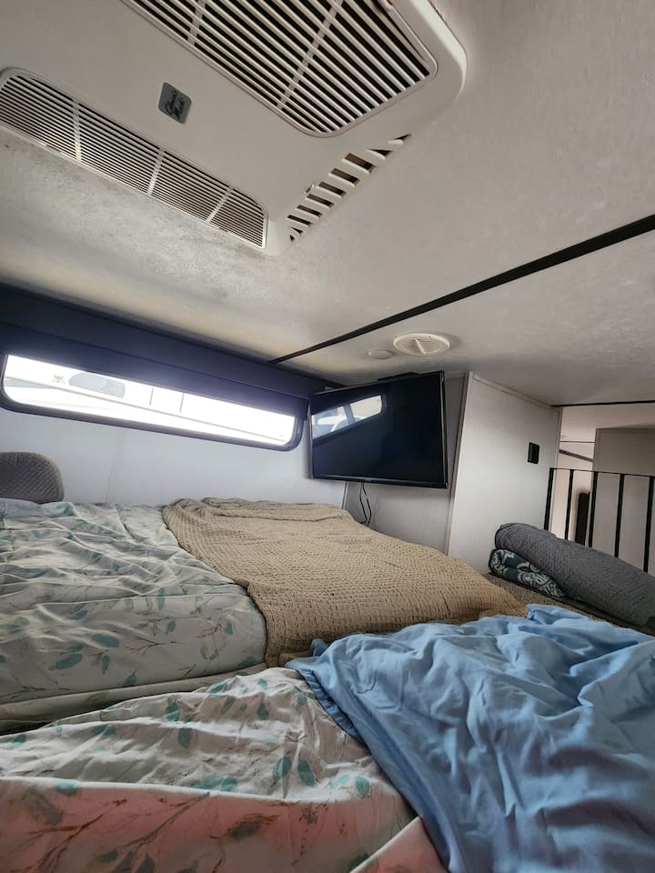 غرفة النوم 2