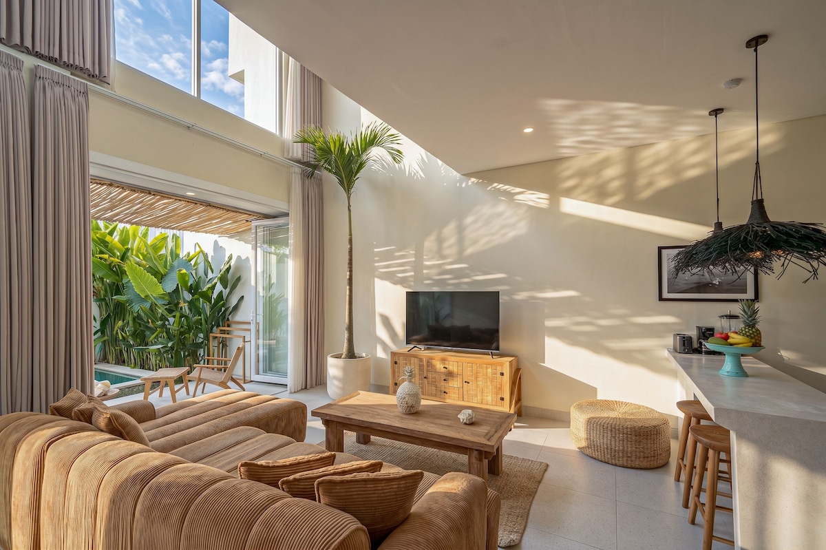 Villa in Mengwi · ★4.81 · 1 bedroom · 1 bed · 1.5 private baths, Airbnb karşılaştırması