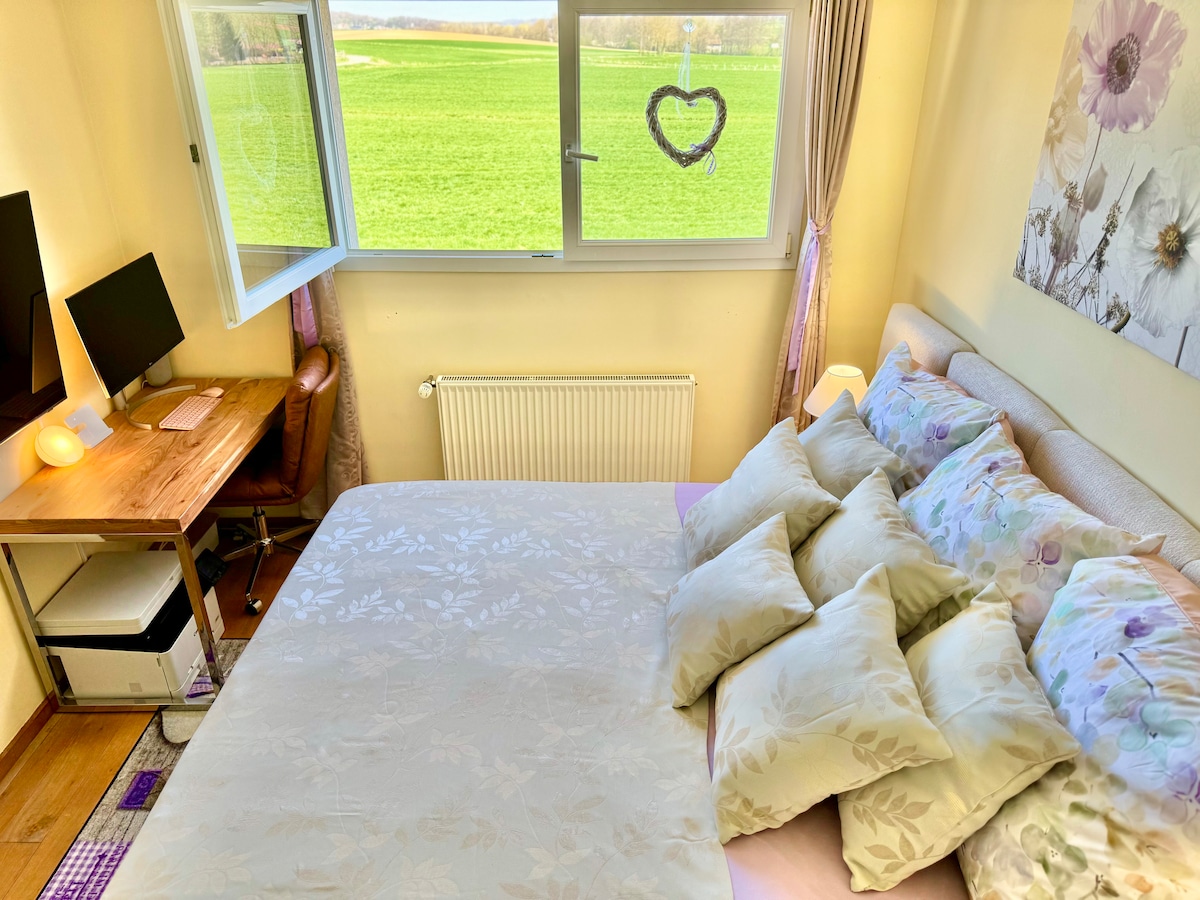 غرفة النوم 1