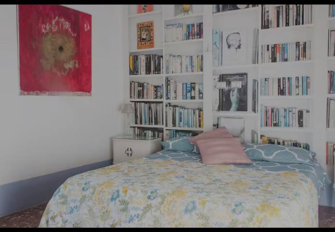 Modern loft overlooking downtown central 8 people gallery image 4