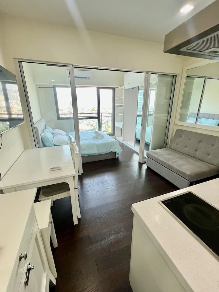 Acqua Private Residences - Livingstone Tower 1br - Filipijnen