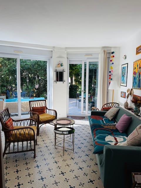 Propriété Airbnb réussie: Le Jardin Secret | Terrace • Vieux-Port à Pied à La Rochelle