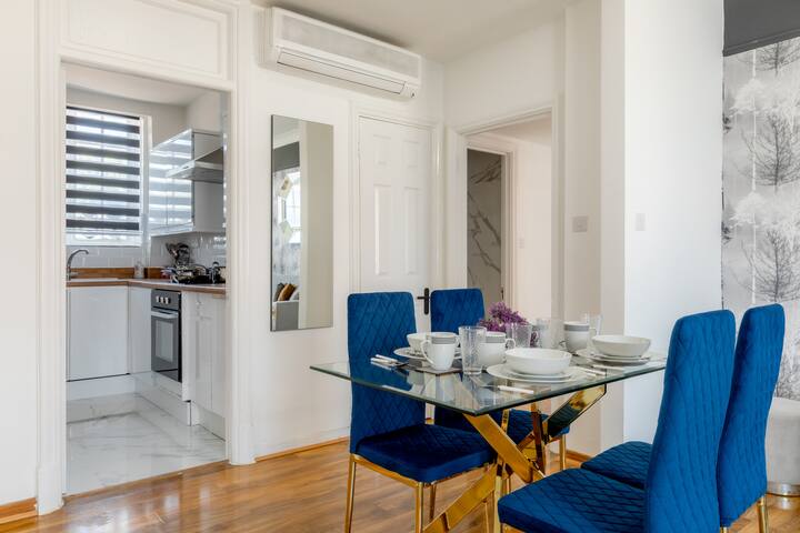 Luxury Apartment Next to Hyde Park & Oxford Street gallery image 5