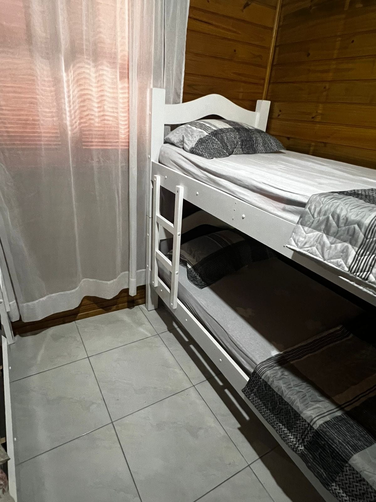 חדר שינה 2, גם עם מיזוג אוויר מפוצל