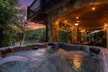 Lakeshore Lodge rental in Morganton