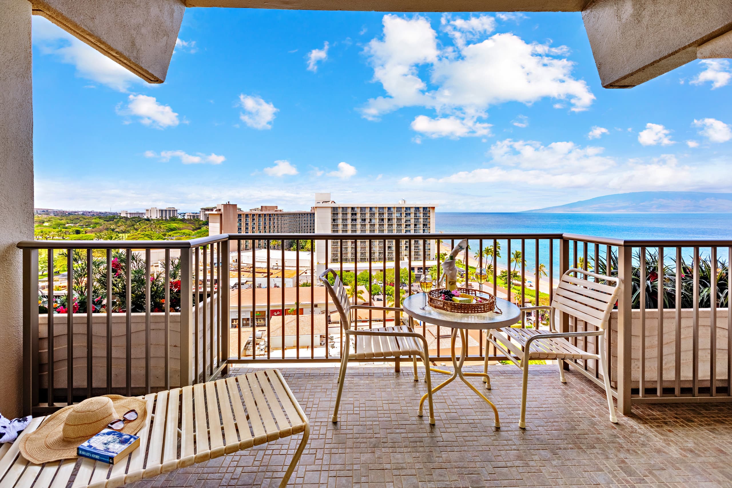 Condo in Lahaina · ★4.67 · Studio · 1 bed · 1 bath - Image 1