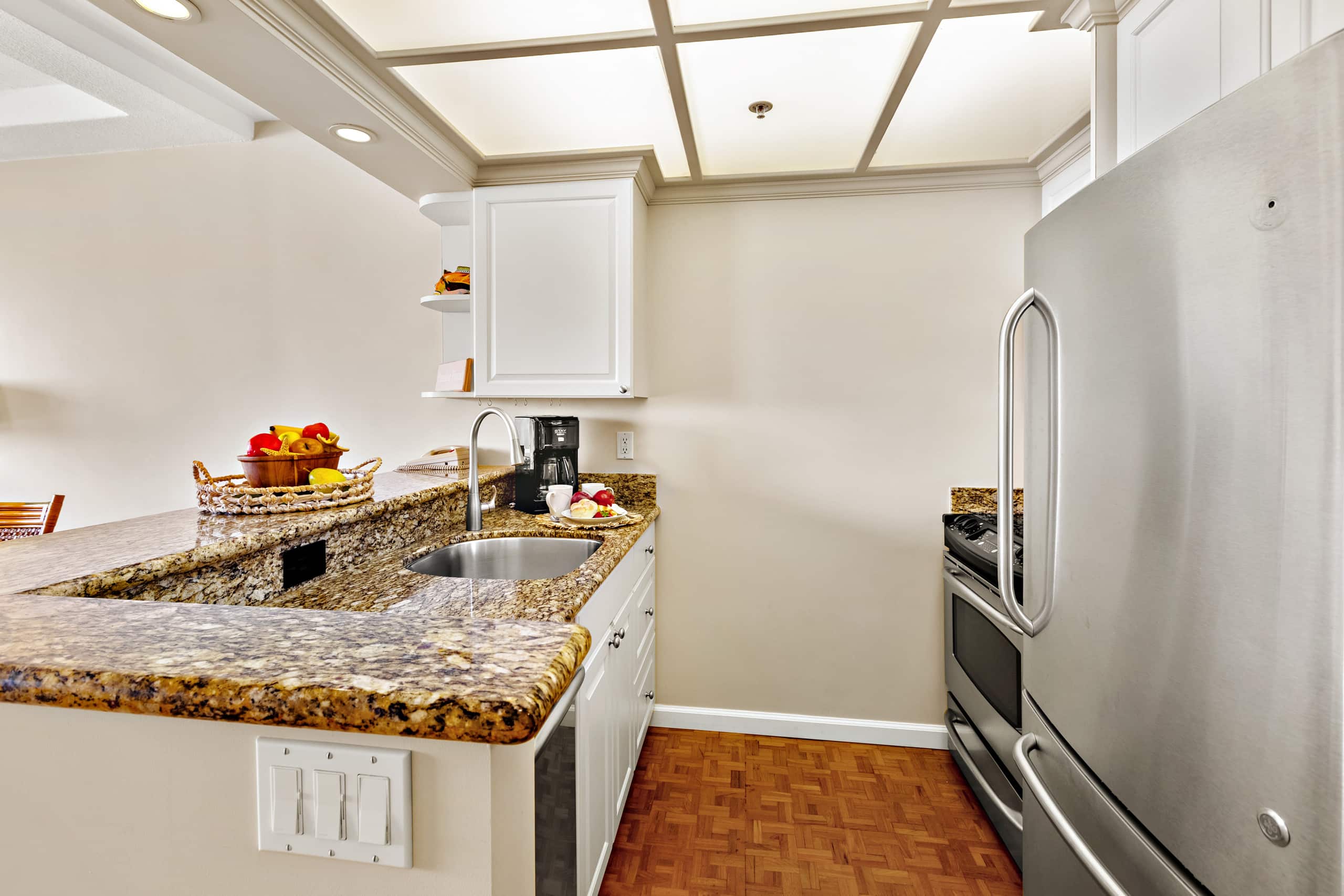 Condo in Lahaina · ★4.67 · Studio · 1 bed · 1 bath - Image 15