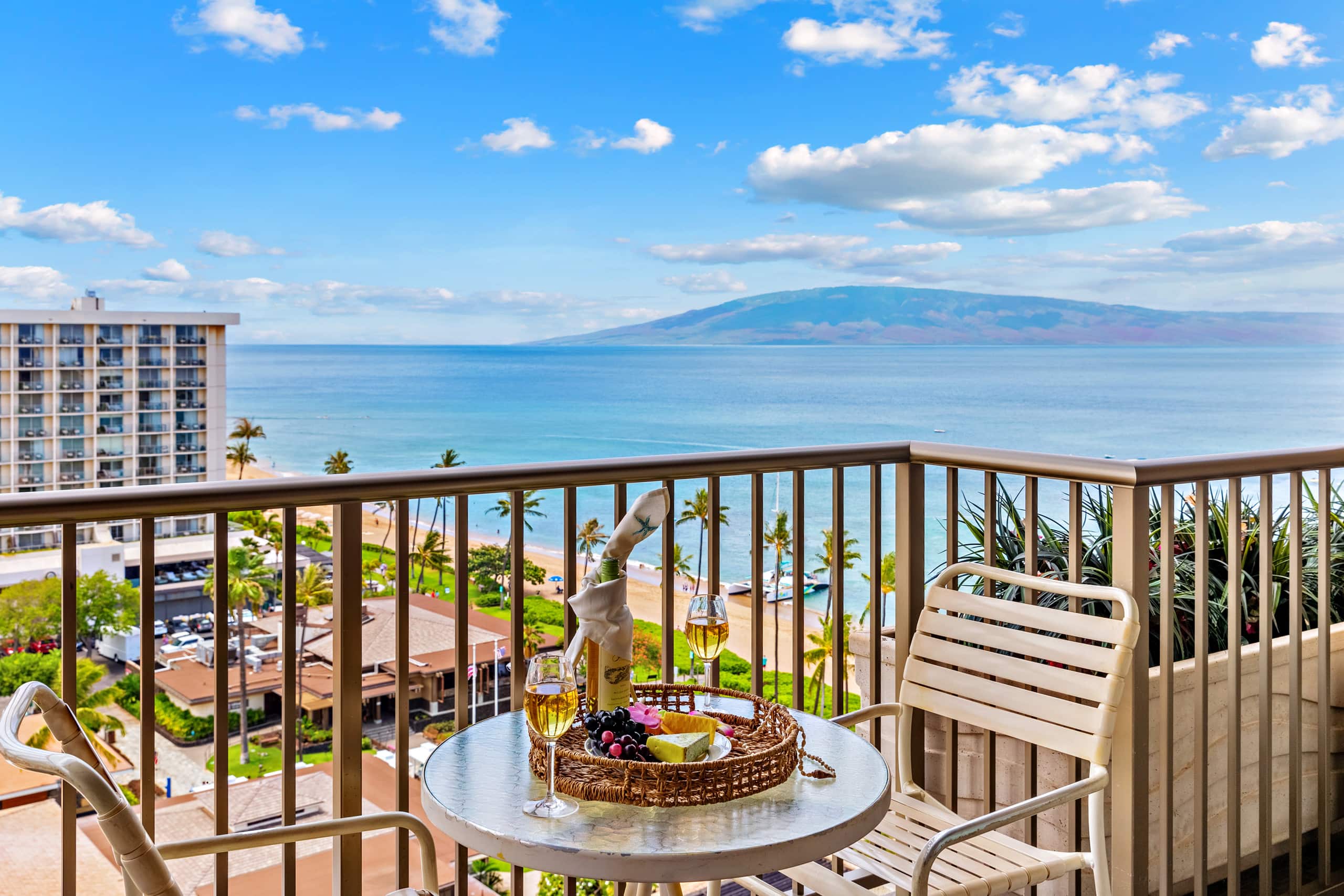 Condo in Lahaina · ★4.67 · Studio · 1 bed · 1 bath - Image 23