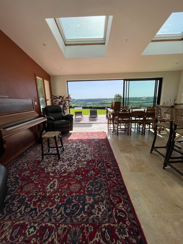 Maison De Campagne Avec Vue Sur La Vallée - Lisieux
