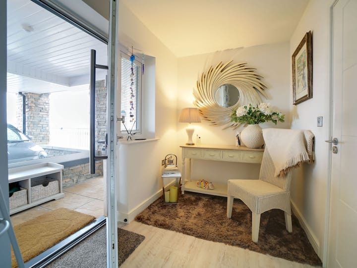 Beautifully Equipped Home - St Agnes