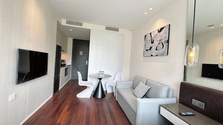 Deluxe King Studio With Pool In Novena Liv - Singapore