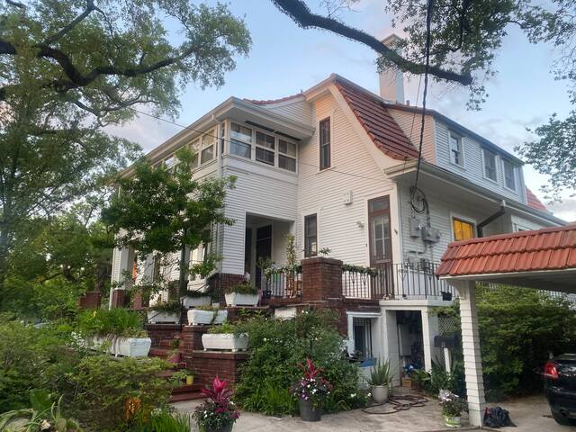 Spacious Estate w/ Bar + Views gallery image 2