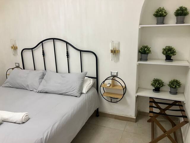 Monti grande metratura gallery image 3