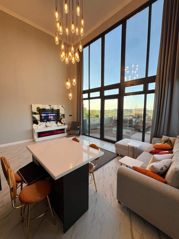 Loft Steel Villa W/ Heated Pool & Nature View - Kaynarca