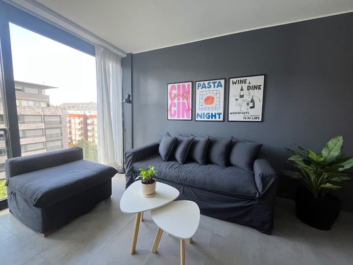 Двухкомнатная квартира с мебелью в Puerto Madero