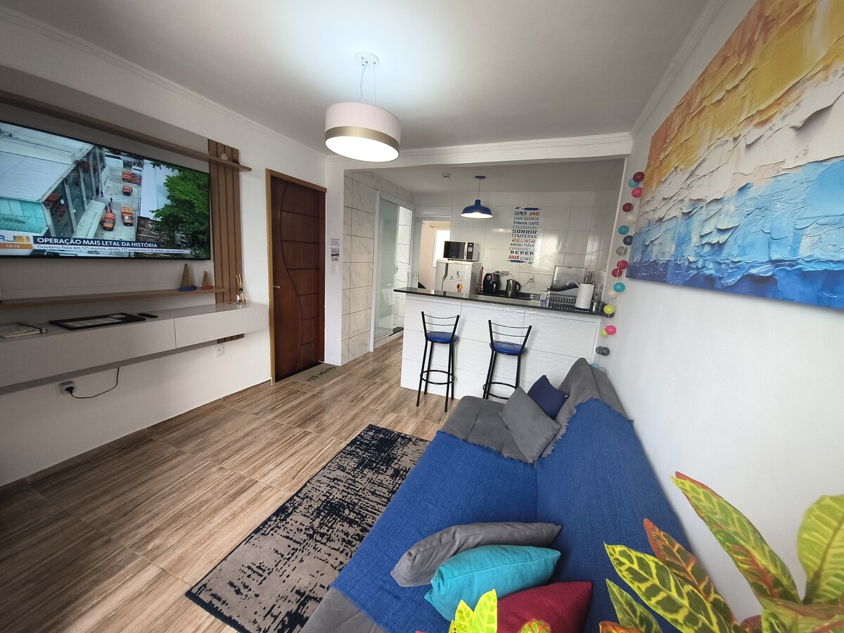 Top Airbnb: Rio Favela Loft • Hot Tub + Epic Copacabana Views in Leme