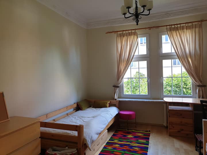 غرفة النوم 2