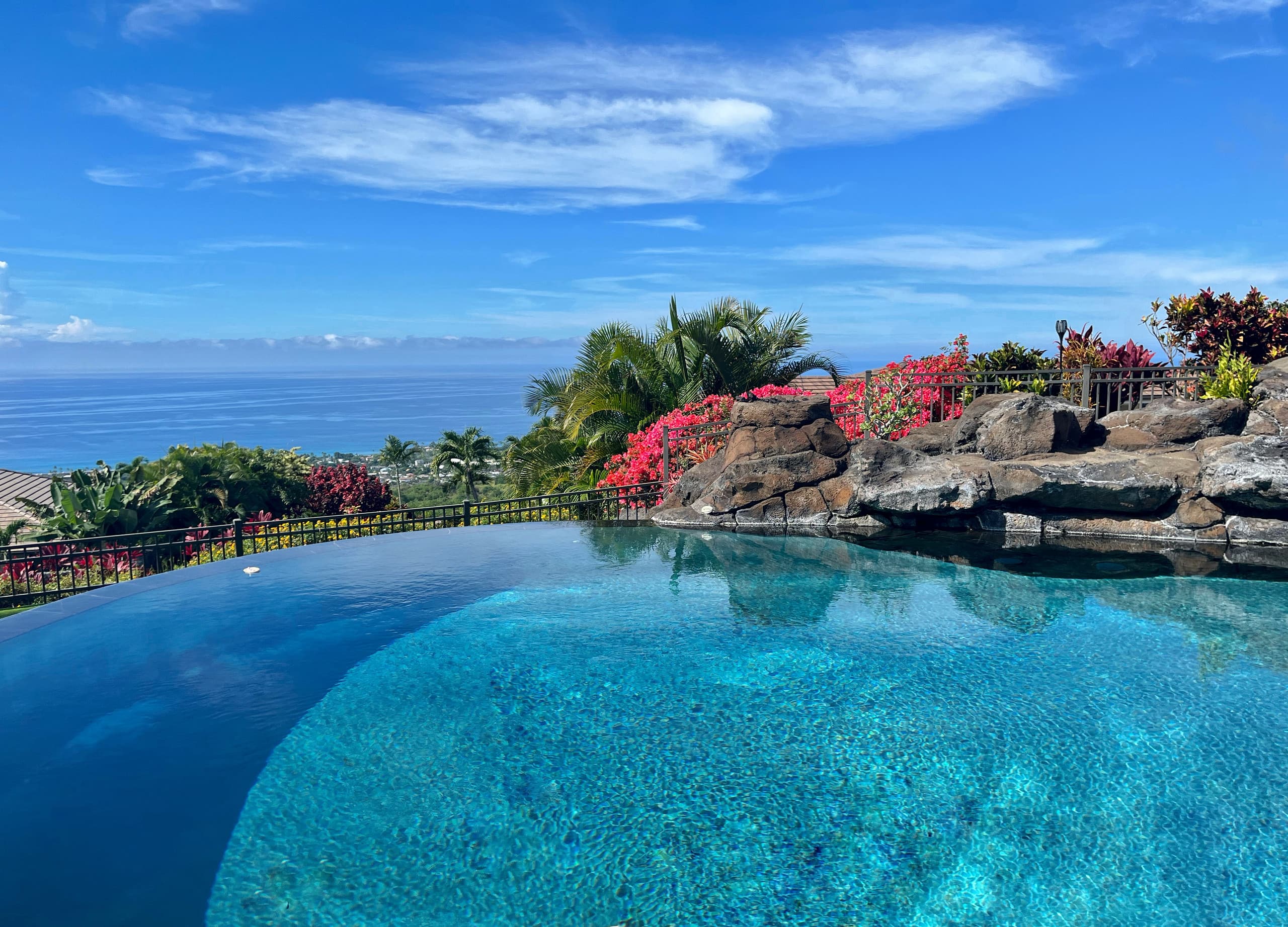 Home in Kailua-Kona · ★4.94 · 3 bedrooms · 3 beds · 3 baths - Image 7
