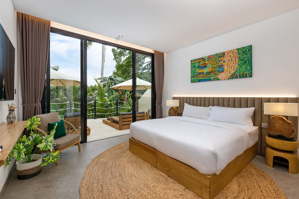 Villa Coconut, a glass villa in the Ubud jungle, Ubud, Bali, Indonesia, photo 7 of 10