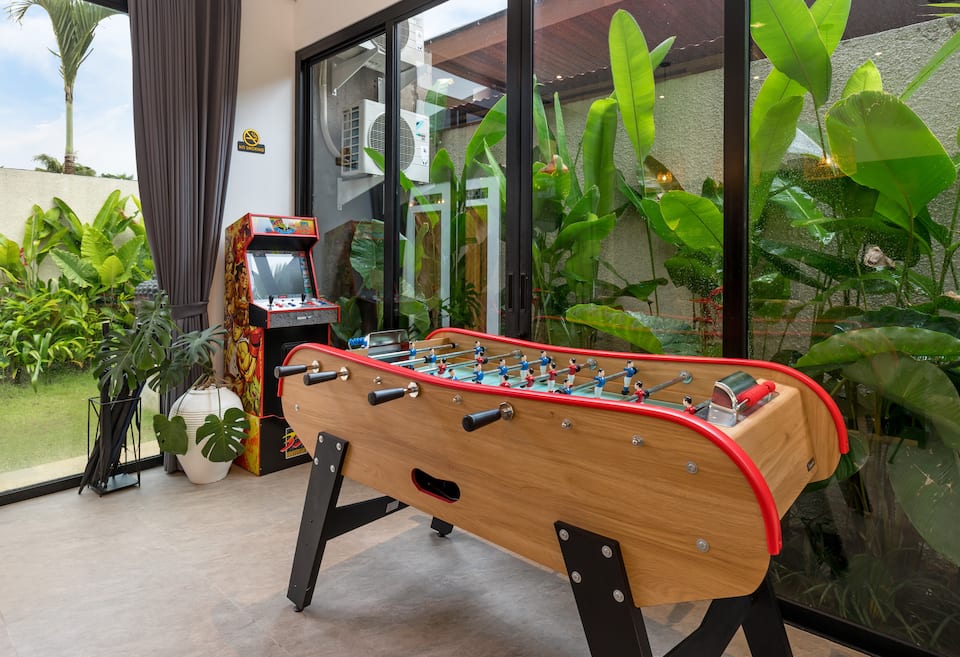 Villa Coconut, a glass villa in the Ubud jungle, Ubud, Bali, Indonesia, photo 2 of 10