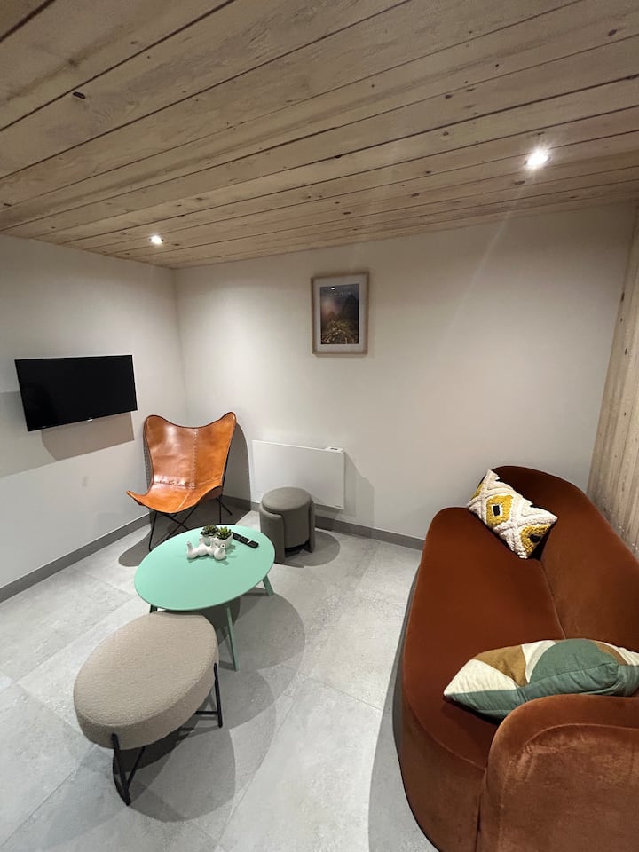 მისაღები ოთახი