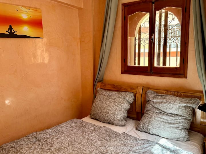 საძინებელი 1