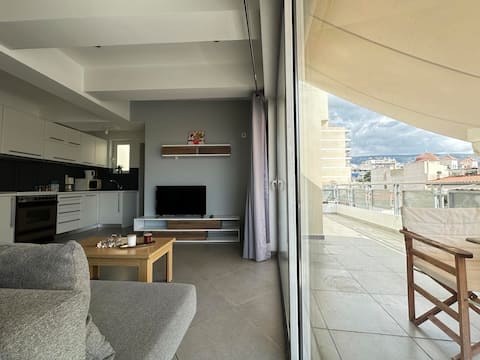 6th Floor Serenity Apartment in Zografou, Athens