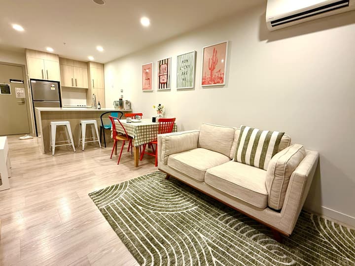2bedrooms, Cbd Skytower+free Parking+
Air Con - Auckland