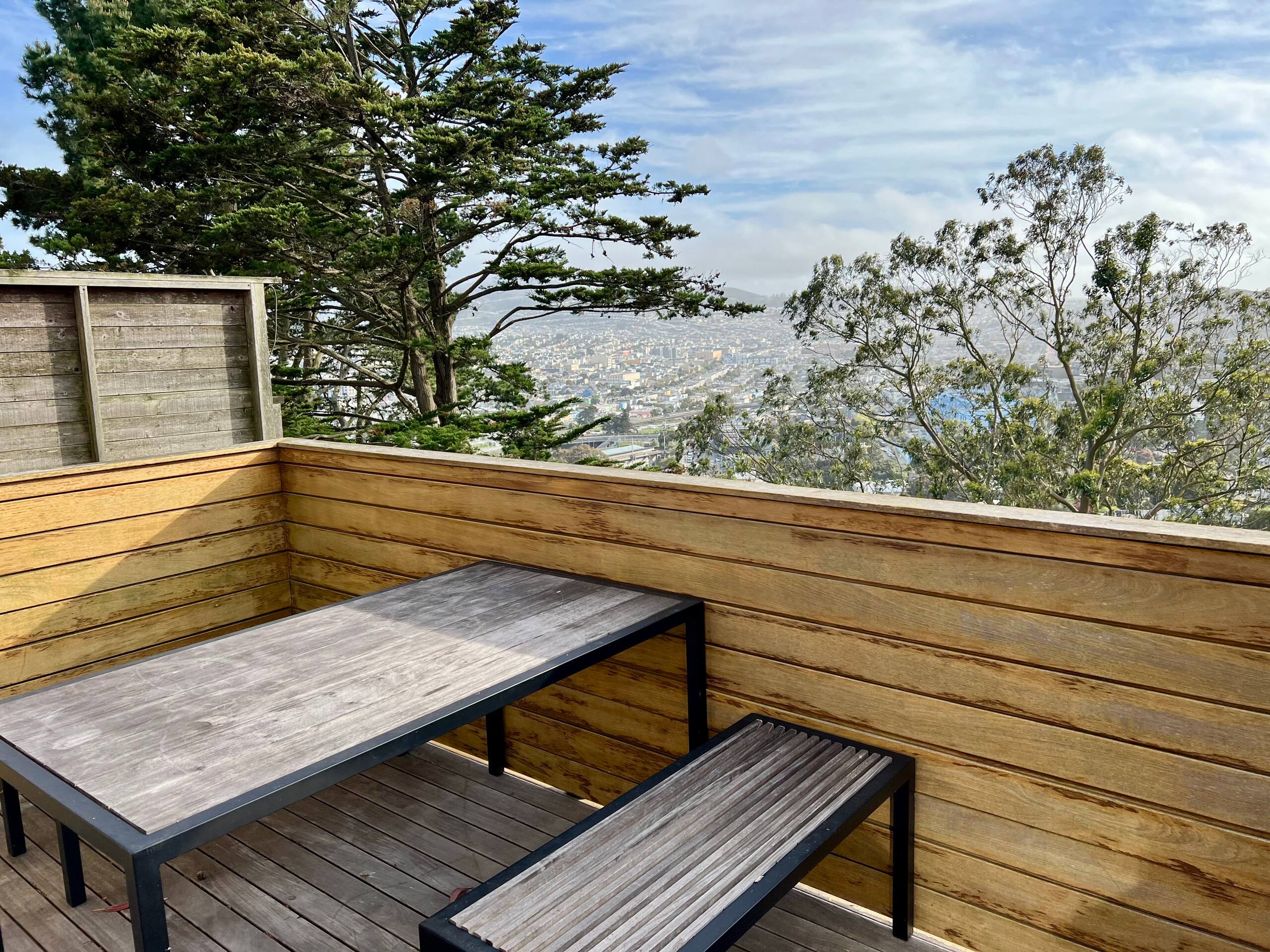 Home in San Francisco · ★4.71 · 2 bedrooms · 2 beds · 1 bath - Image 9