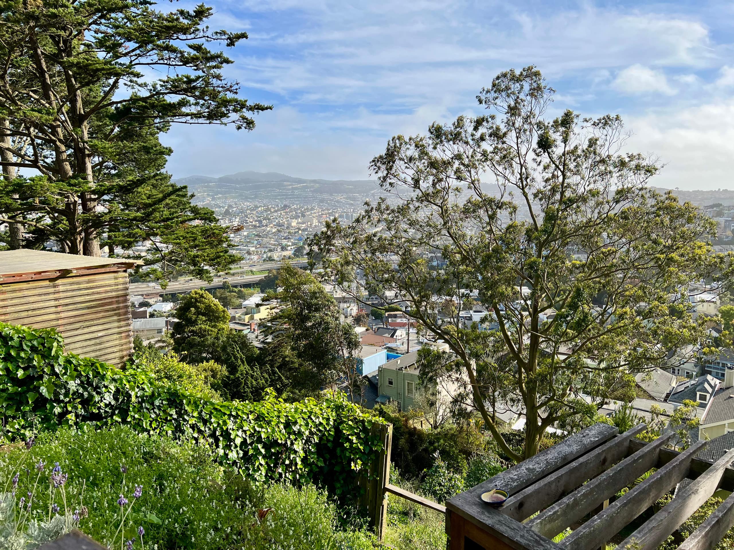 Home in San Francisco · ★4.71 · 2 bedrooms · 2 beds · 1 bath - Image 11