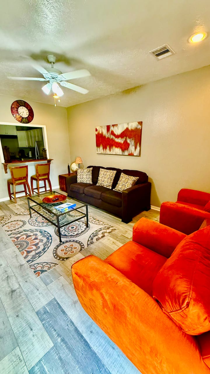 Country Place Home 4 - Houston, TX