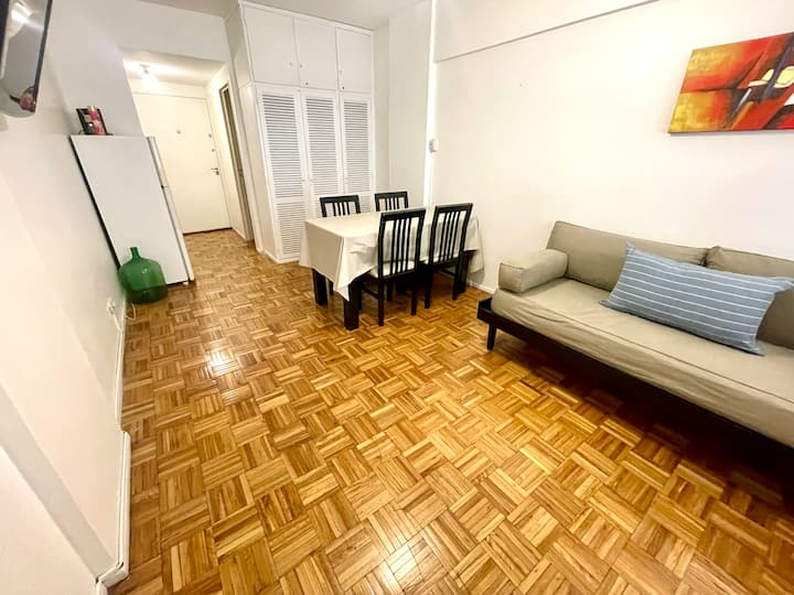 Studio apartment on Calle Florida in Retiro