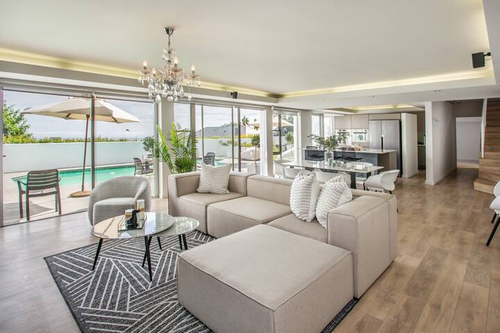 Contemporary Design 4Bedroom •Pool•AtlanticViews