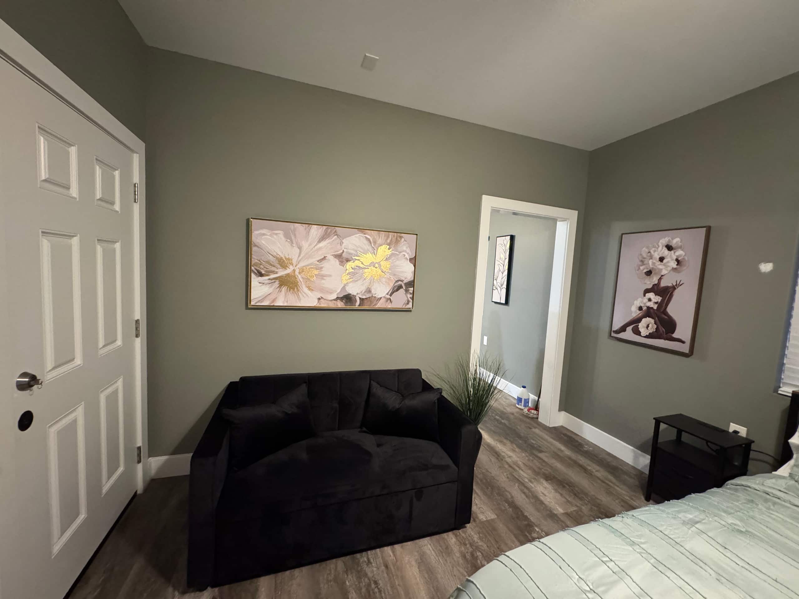 Guesthouse in Hawaiian Paradise Park · ★4.89 · 1 bedroom · 1 bed · 1 private bath - Image 1