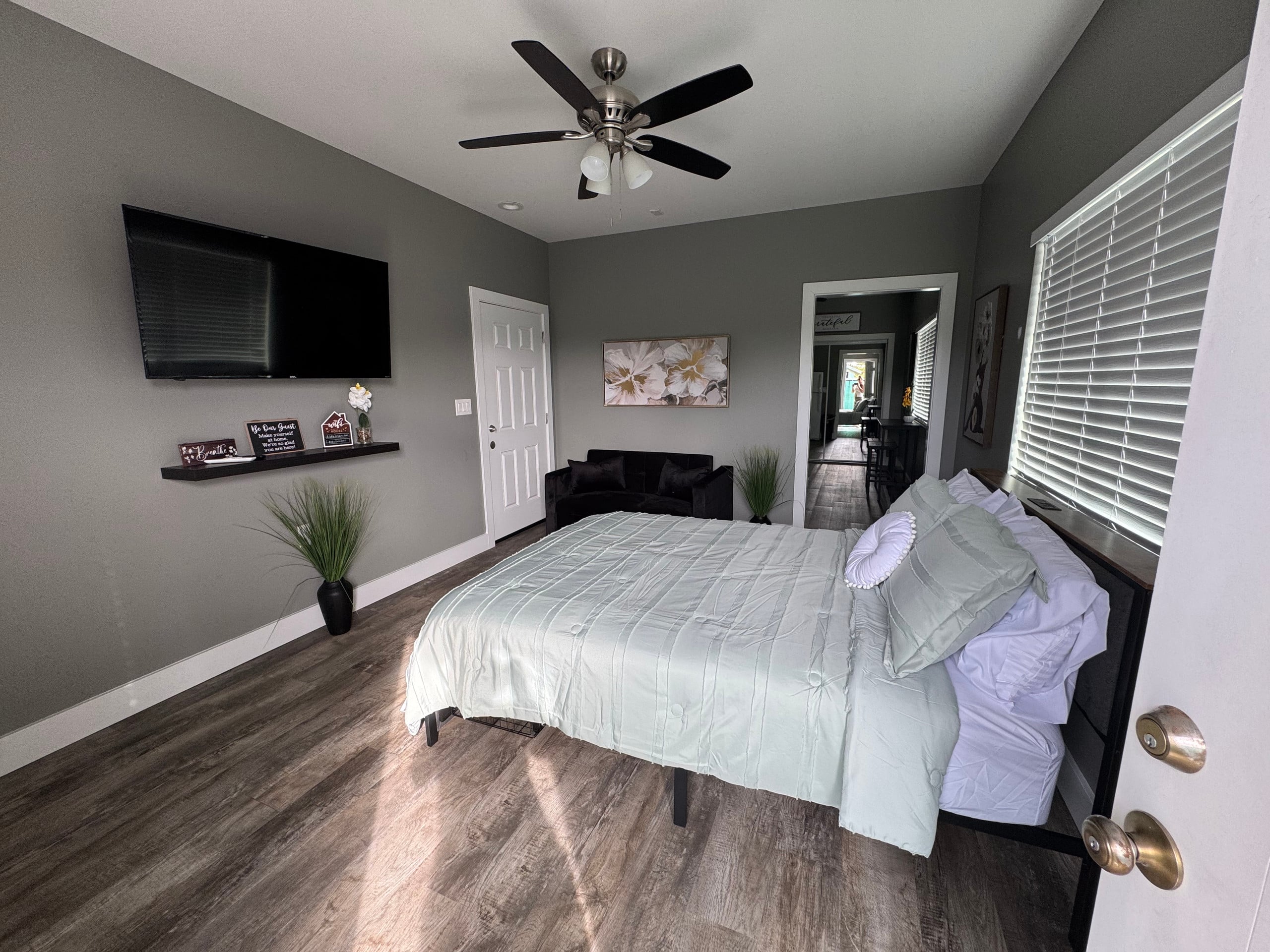 Guesthouse in Hawaiian Paradise Park · ★4.89 · 1 bedroom · 1 bed · 1 private bath - Image 19