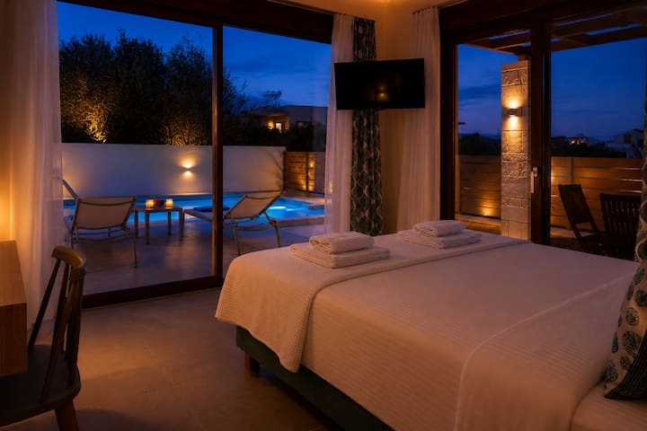 Villa 2 - Ground Floor - Bedroom 5 with queen-size bed, ensuite bathroom & direct pool access