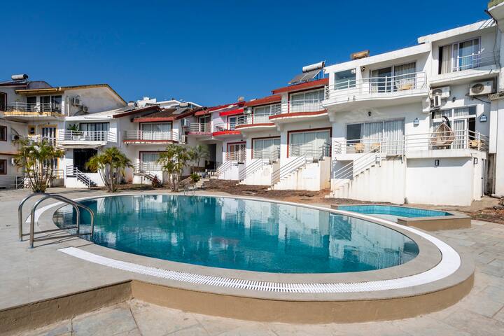 Pool image 7