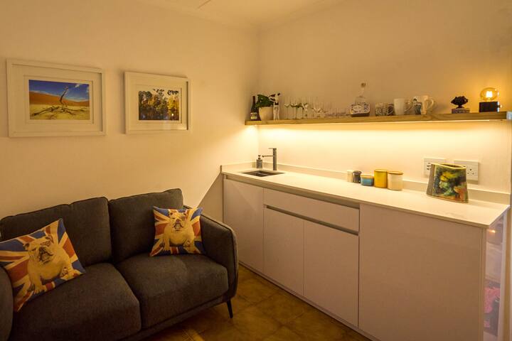 Guest Suite Where Coastal Moments Unfold - Dolphin Coast