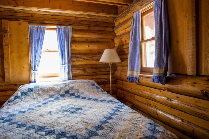 Спална соба 2