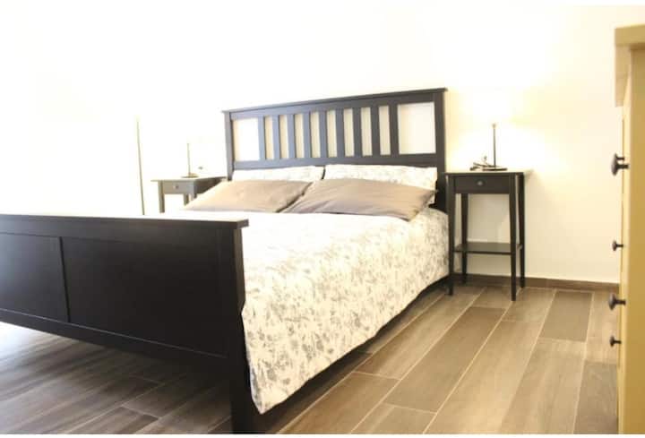 საძინებელი 1