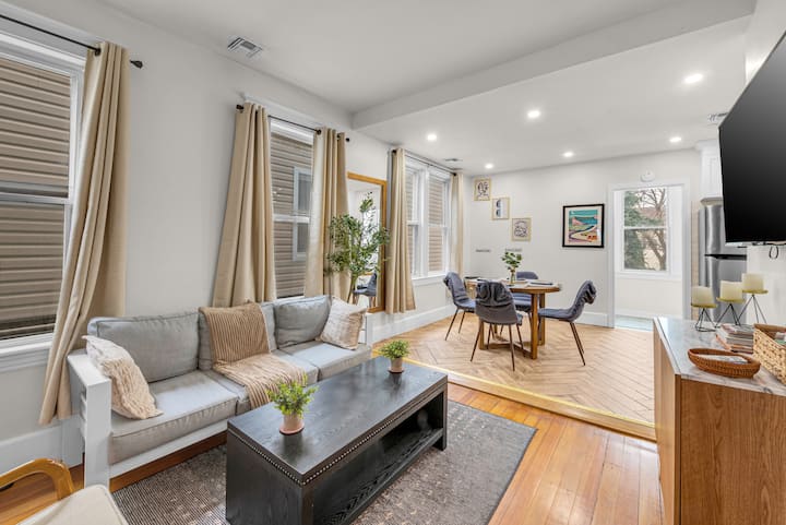 Modern 2 Bedroom | 8 Minute Walk To Nyc Train! - ベヨーン, NJ