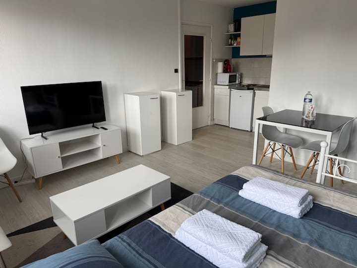 Studio Au Cœur Du Centre-ville - Montluçon