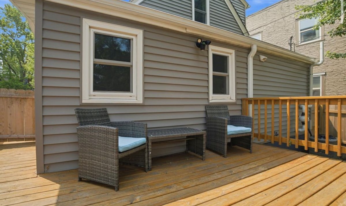 Cozy Cape Cod