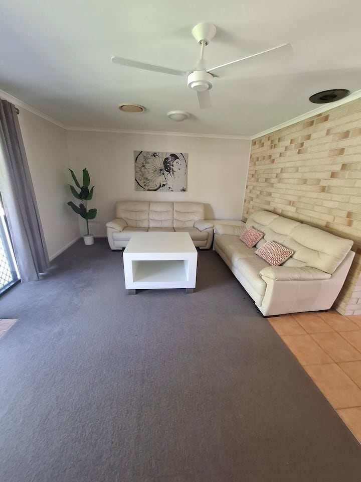 Find Bliss In The Countryside - Landsborough