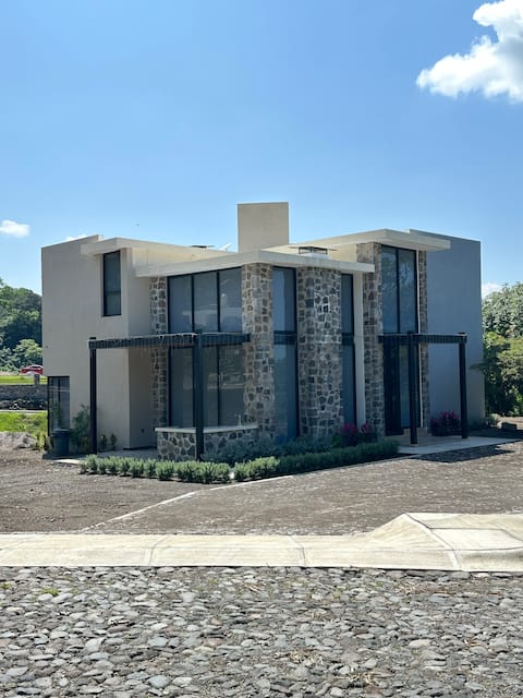 “Los Reyes” Country House