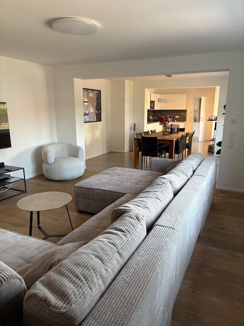 Vacation home above the rooftops of Neheim II